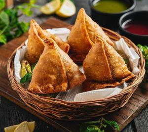 Jain Punjabi Samosa [2 Pieces]