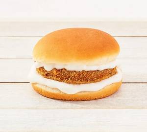 Crispy chicken burger