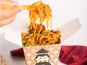 Up 32 Spicy Chicken Wok Box