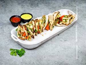 Peri peri chicken shawarma