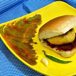 Regular Vada Pav