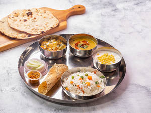 Deluxe Thali