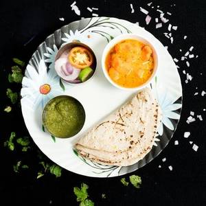 3 Roti With Butter Paneer