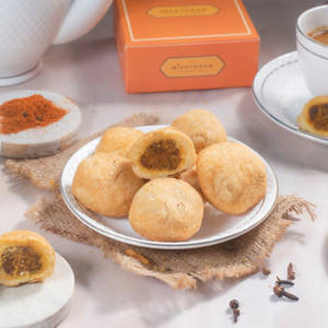 Gujrati Kachori