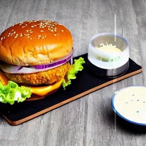 Arabian Chicken Cheese Burger