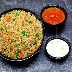 Sez Fried Rice [Veg]