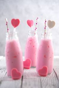 Strawberry Cheese Cake Shake