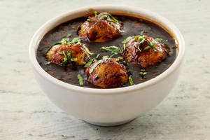 Veg Manchurian (Gravy)