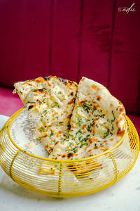 Green Chilli Prantha