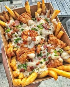 Butter Chicken Fries 