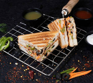 Veg Coleslaw Sandwich