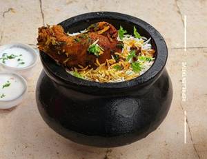 Chicken Biryani (Hyderabadi Boneless)
