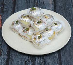 Khoya Kheer Kadam