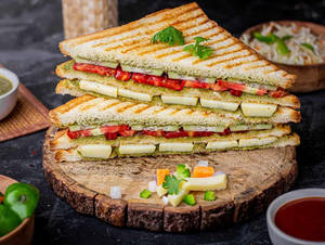 Mumbai Veg Club Sandwich