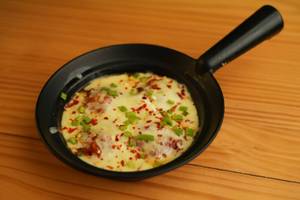 Veg Deep Fried Cheese Momos(6pcs)