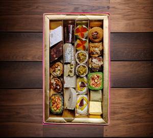Dry Fruit Gift Pack Mix Sweets 