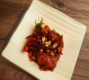 Veg Dragon Momos (6 Pcs)