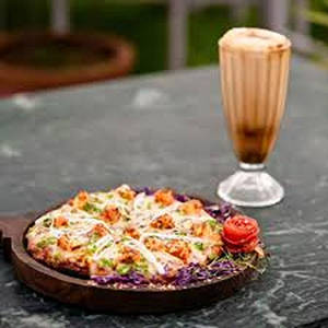 Paneer Pizza [8 Inches] With Cold Coffee
