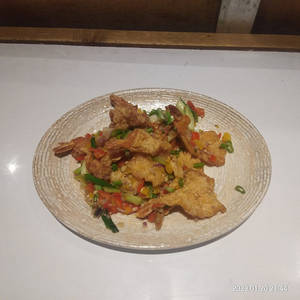 Cantonese Garlic Prawns