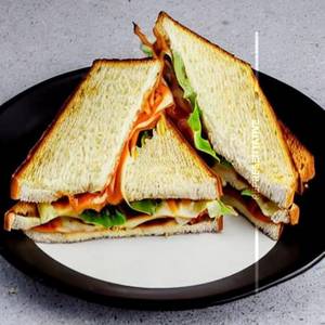Club cheese sandwich