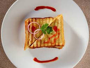 Masala Cheese Grilled Sandwich