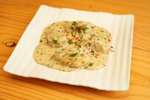 Veg Creamy Italian Momos (6pcs)