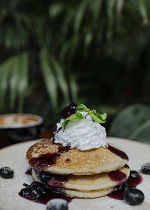House Pancakes, Cream & Berry Compote