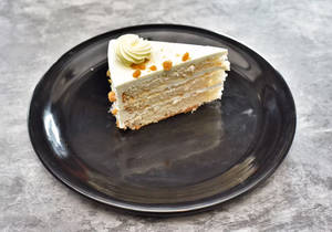 Butterscotch Pastry [1 Piece]