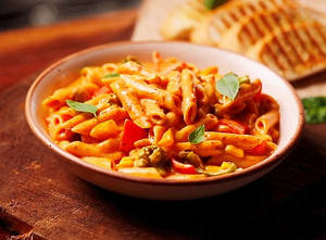 Pasta In Creamy Peri Peri Sauce