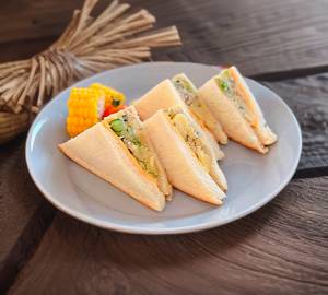 Mushroom Corn Delight Sandwich [Large] 