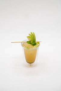 Green Apple & Elderflower Cooler