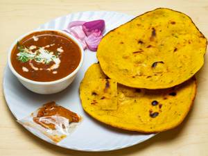 Dal Makhani With 2 Missi Roti