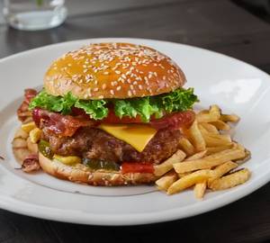 Garden Mint Spicy Beef Burger (Big Patty)