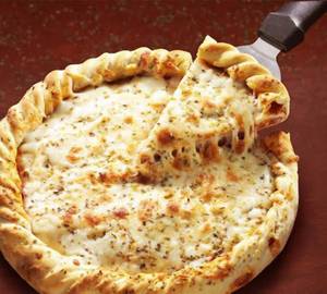 Double Cheese margherita pizza