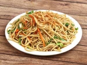 Veg Hakka Noodles
