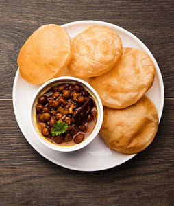 Chole Poori