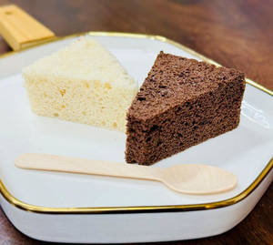 Chocolate And Vanilla Bread Slice