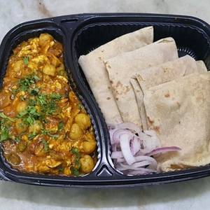 Roti & Egg Chana Masala