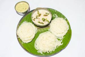 Idiyappam With Coconut Stew