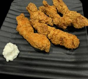 Boneless chicken strips [5 pieces]
