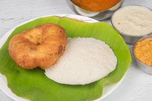 Idli Vada