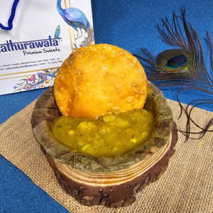 Mathura Ki Special Kachori Sabji.