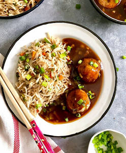 Veg Manchurian With Fried Rice / Veg Noodles