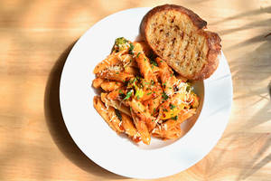 Chicken Penne Arrabbiata Pasta