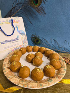 Desi Ghee Besan Laddu