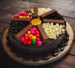 Kitkat Dessert Delight