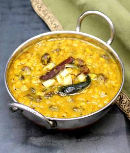 4 paratha with cholar daal(250 ml)