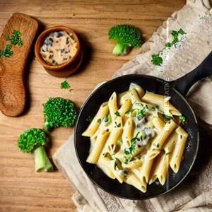 Cheesy Mushroom  White Sauce Pasta