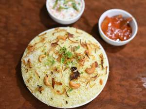 HALF CHICKEN DHUM BIRIYANI