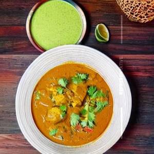 Tharli Coconut Curry ( Mathi )